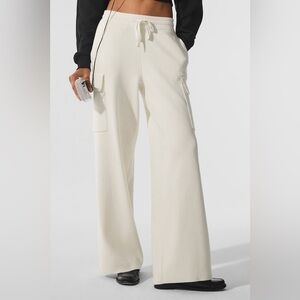 ALO Yoga Cream Wide-Leg Pants